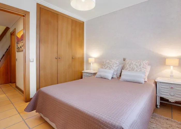 Sun And Moon * Πόρτο Σάντο